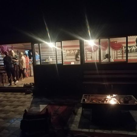Отель Omar Ghazi Camp Вади-Рам Экстерьер фото
