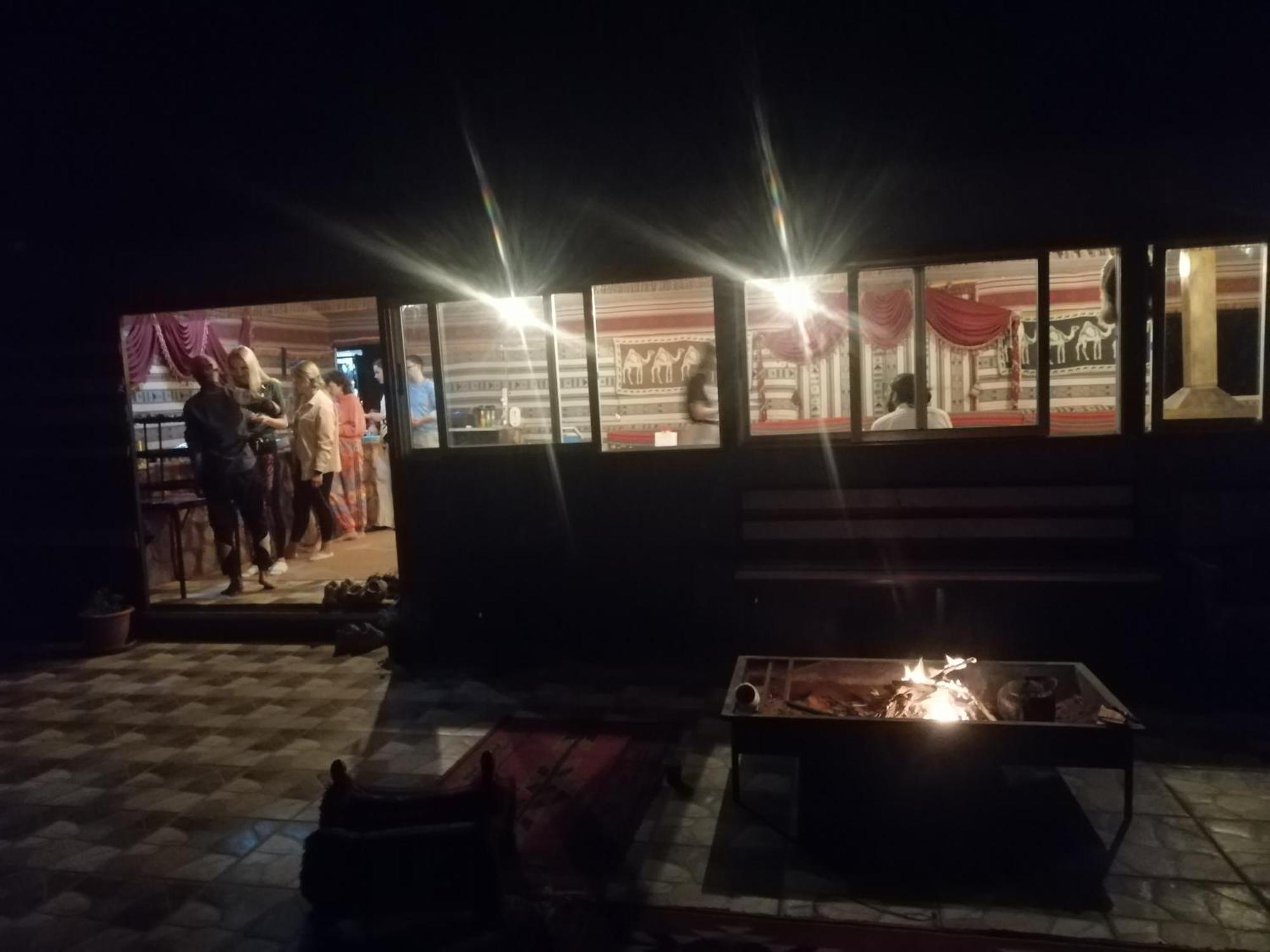 Отель Omar Ghazi Camp Вади-Рам Экстерьер фото